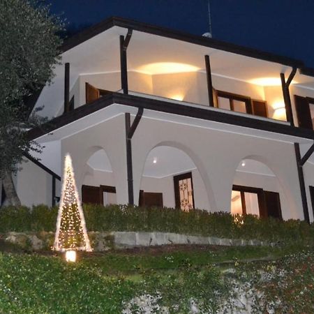Le Grigne Guesthouse - The Garden Oliveto Lario Kültér fotó